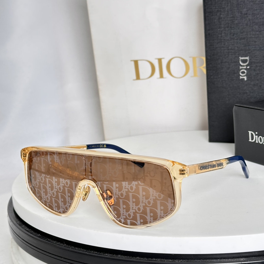 ‼️DIO*✨✨✨MODEL: DiorTag M1F ✨✨✨SIZE：140 ✨✨