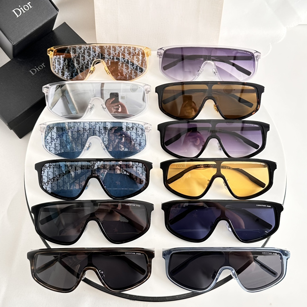 ‼️DIO*✨✨✨MODEL: DiorTag M1F ✨✨✨SIZE：140 ✨✨