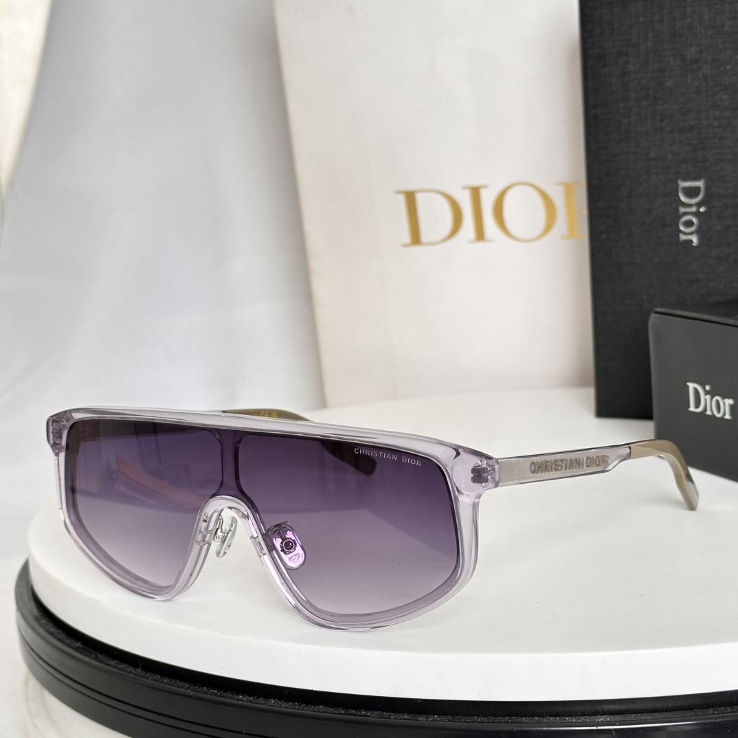 ‼️DIO*✨✨✨MODEL: DiorTag M1F ✨✨✨SIZE：140 ✨✨