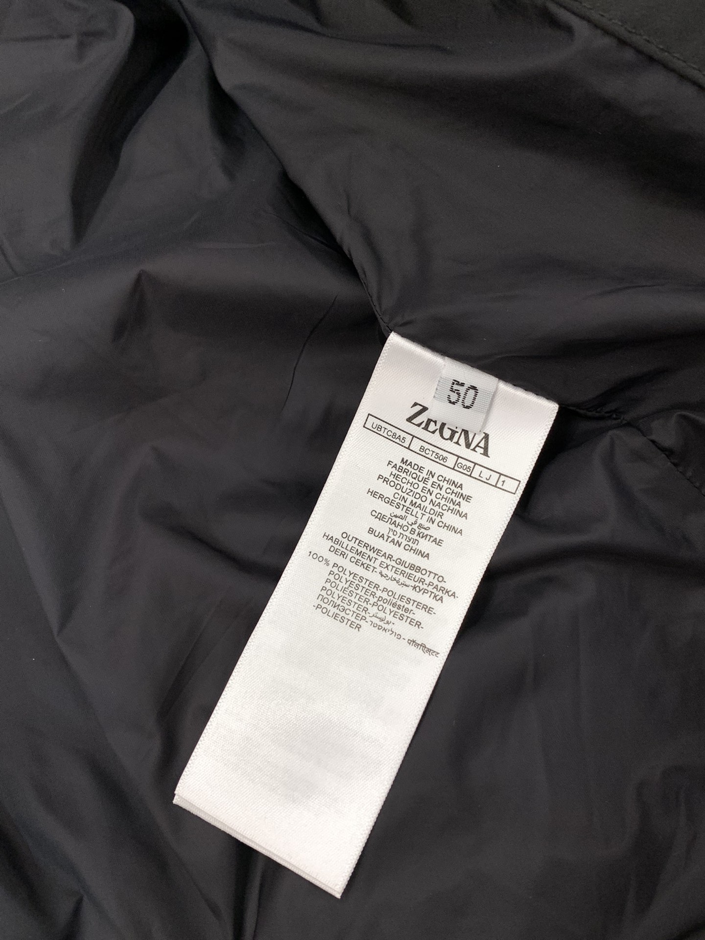 ，杰尼亚 Zegna，2025冬季最新品，专柜同步有售，原单狠货，时尚休闲连帽羽绒服，采用进口原版面料，