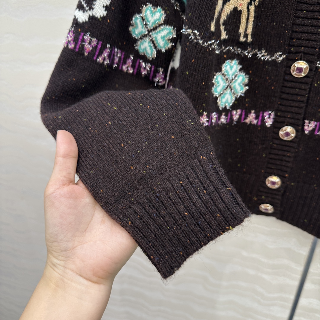 爆单推荐，原单品质，25N Coconeige滑雪系列开衫外套。非常有冬日氛围感圣诞🎄费尔岛勾花图案，经