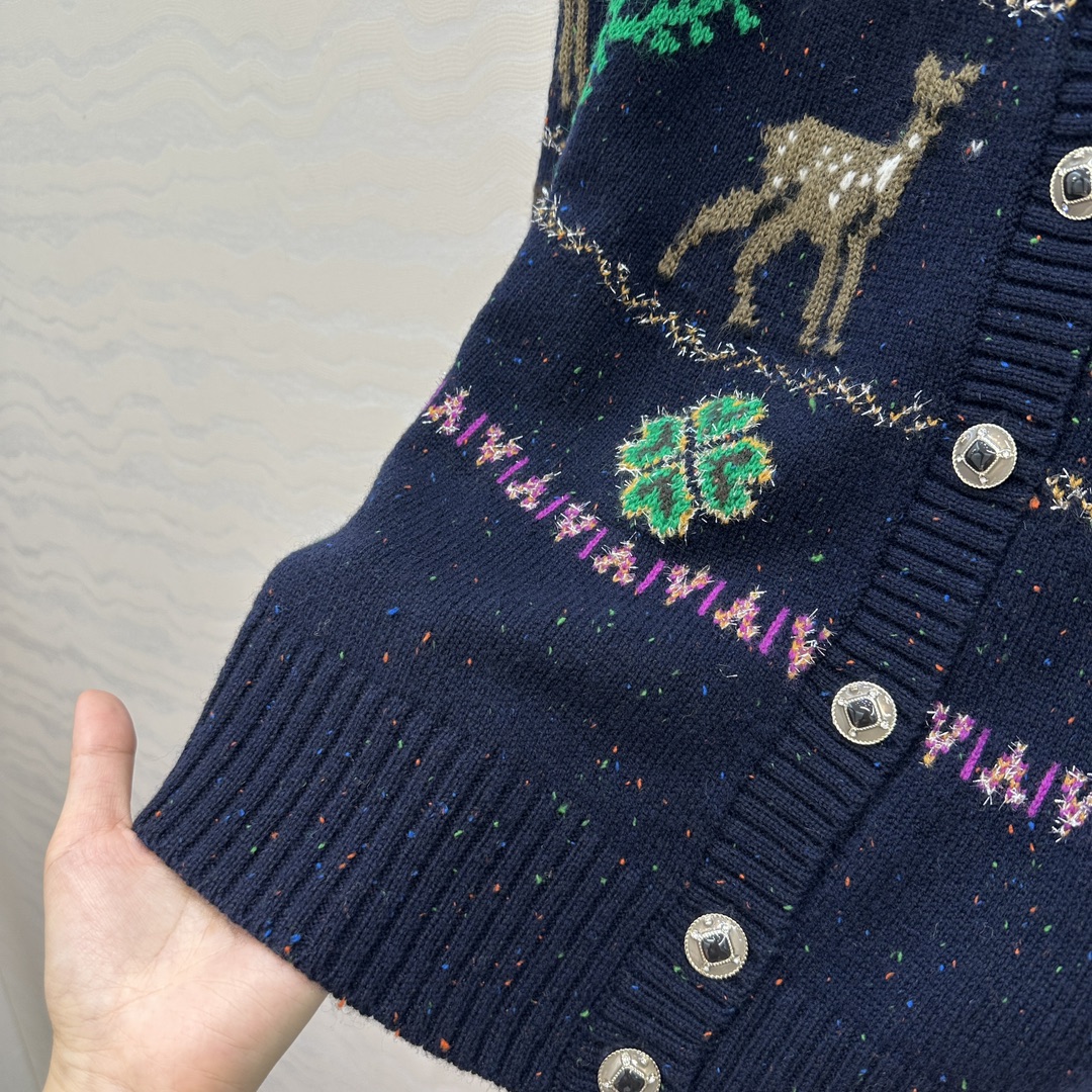 爆单推荐，原单品质，25N Coconeige滑雪系列开衫外套。非常有冬日氛围感圣诞🎄费尔岛勾花图案，经