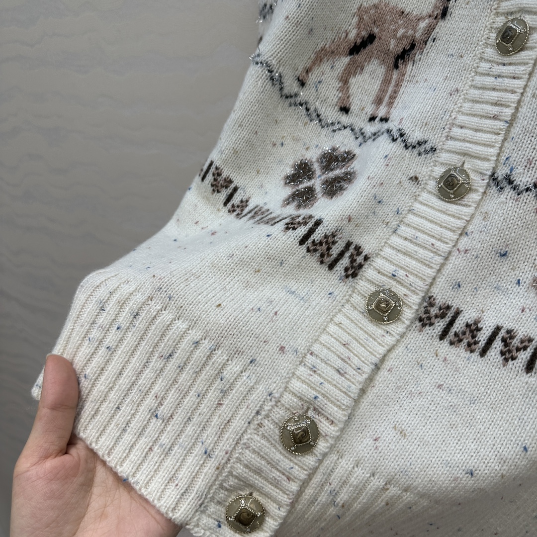 爆单推荐，原单品质，25N Coconeige滑雪系列开衫外套。非常有冬日氛围感圣诞🎄费尔岛勾花图案，经