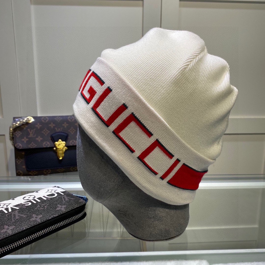 配防尘袋GUCCI 古奇原单帽子官网新品发带装饰针织帽，爱心][爱心]羊毛羊绒双层帽子😱😘保暖又时尚，简