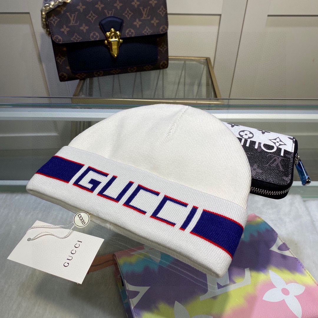配防尘袋GUCCI 古奇原单帽子官网新品发带装饰针织帽，爱心][爱心]羊毛羊绒双层帽子😱😘保暖又时尚，简