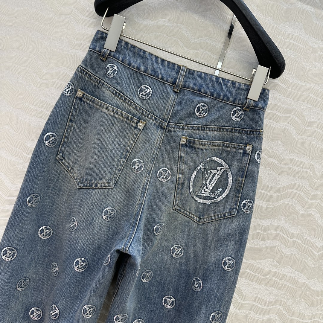 原单品质❤️ 爆单推荐，L滑雪系列金币珠片丹尼牛仔系列！MONOGRAM刺绣珠片满幅logo牛仔长裤！经