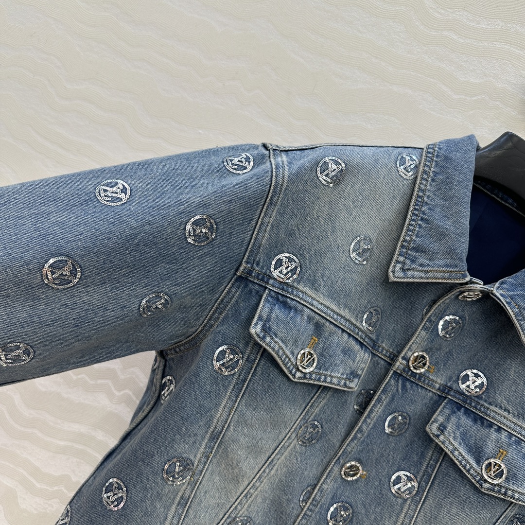 原单品质❤️爆单推荐，L滑雪系列金币珠片丹尼牛仔系列！MONOGRAM满幅刺绣logo牛仔夹克外套！经典