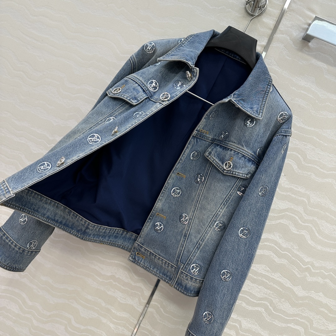 原单品质❤️爆单推荐，L滑雪系列金币珠片丹尼牛仔系列！MONOGRAM满幅刺绣logo牛仔夹克外套！经典