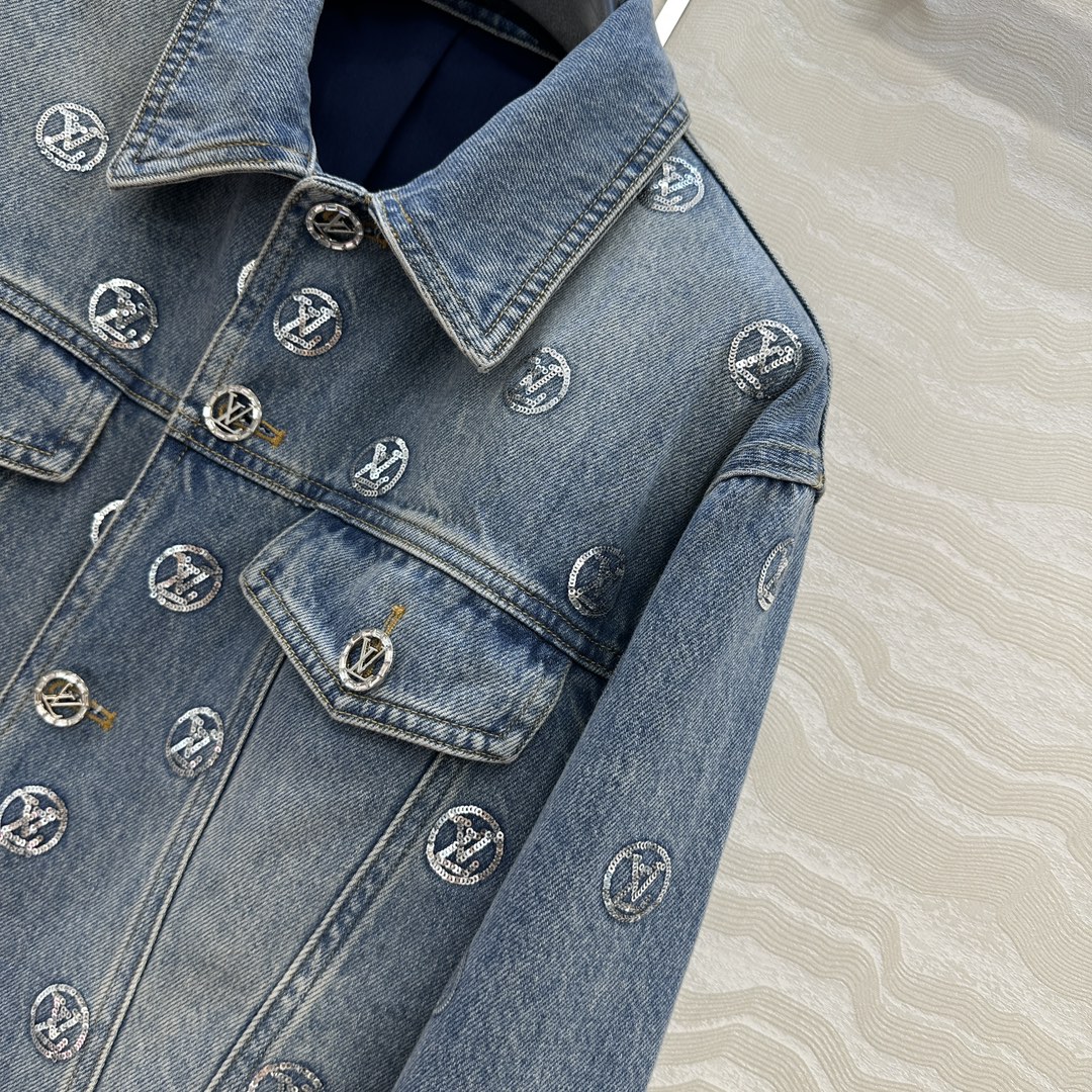 原单品质❤️爆单推荐，L滑雪系列金币珠片丹尼牛仔系列！MONOGRAM满幅刺绣logo牛仔夹克外套！经典
