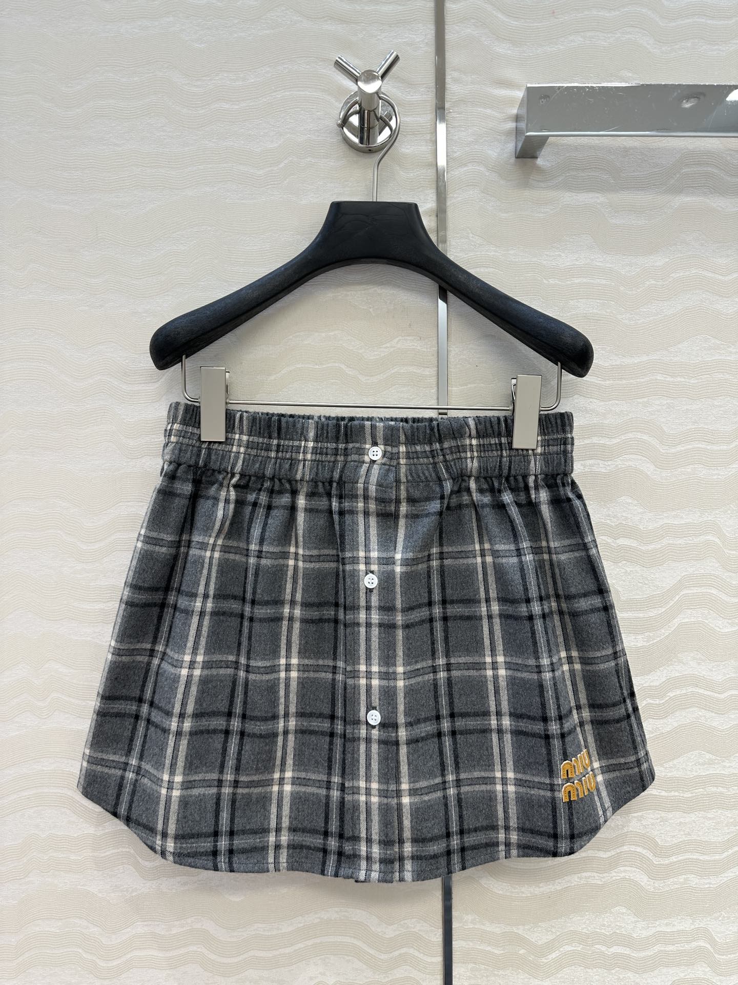 高端原单品质。❤️miu少女风穿搭！格蕾系穿搭，少女风复古格纹松紧腰小半裙！超级叠搭神器！可甜可盐气质减