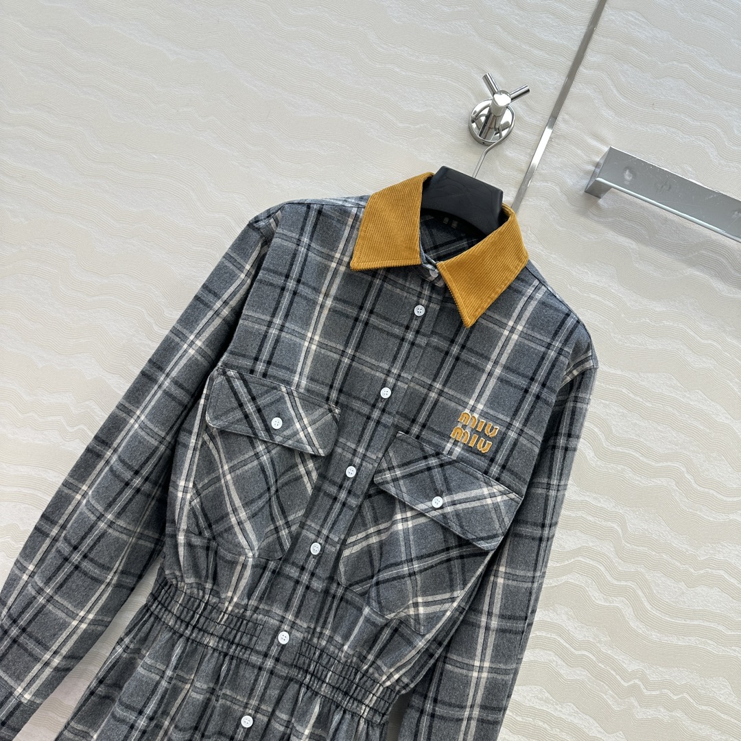 高端原单品质。❤️miu少女风穿搭！格蕾系穿搭，少女风工装口袋复古格纹衬衫连衣裙！撞色拼接灯芯绒领，打揽