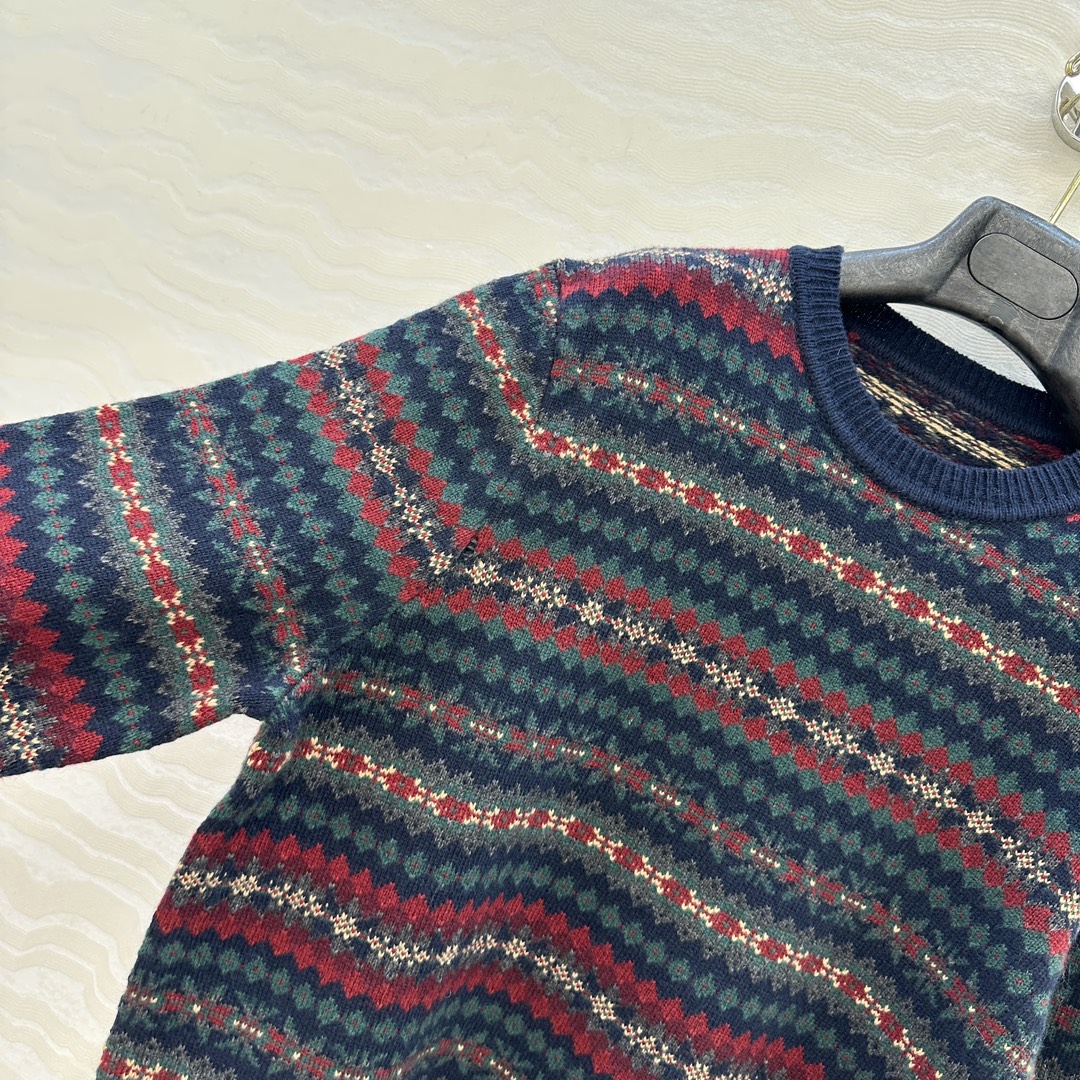 独家首发❤️原单品质❤️RL浓郁美式风，费尔岛嵌花羊毛小翻领外套，满满的北欧度假风🎀定位色彩嵌花图案！拥