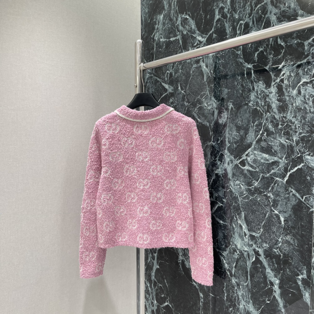 G家 25秋冬新款 满印logo翻领毛衣 触感超舒适 秋冬穿超合适!经典GG图案+翻领设计休闲又百搭 搭