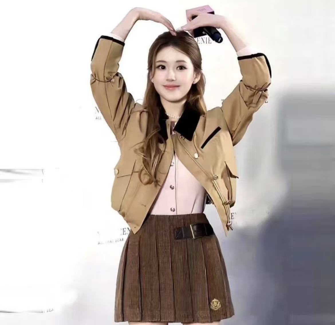 NO:590135,Zhao Lusi same style, alexander wang19860909赵露思同款,,alexander wang,Women's clothing