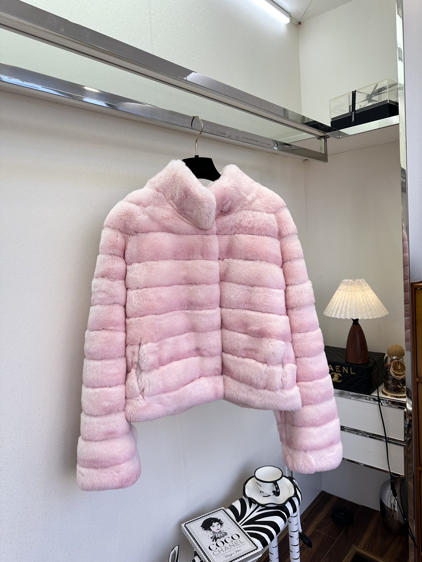 Luxury Rabbit Fur High Neck Sweater – Exquisite Soft Pink Tones, Limited Edition