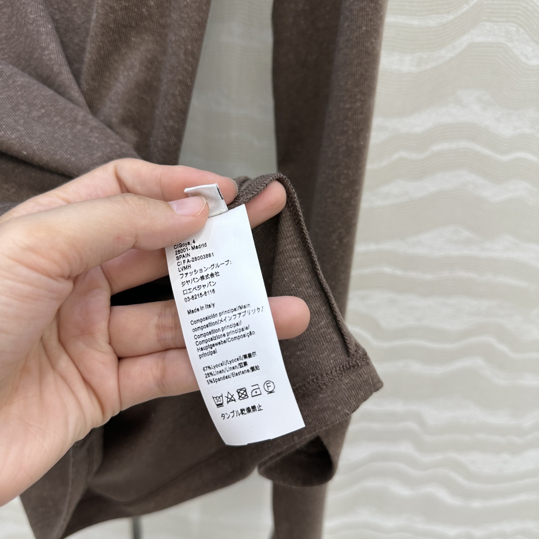 独家首发❤️原单品质，LW纸片人穿搭！进口亚麻莱赛尔打底衫！超级显瘦神器！极简叠搭单品！刺绣logo低调