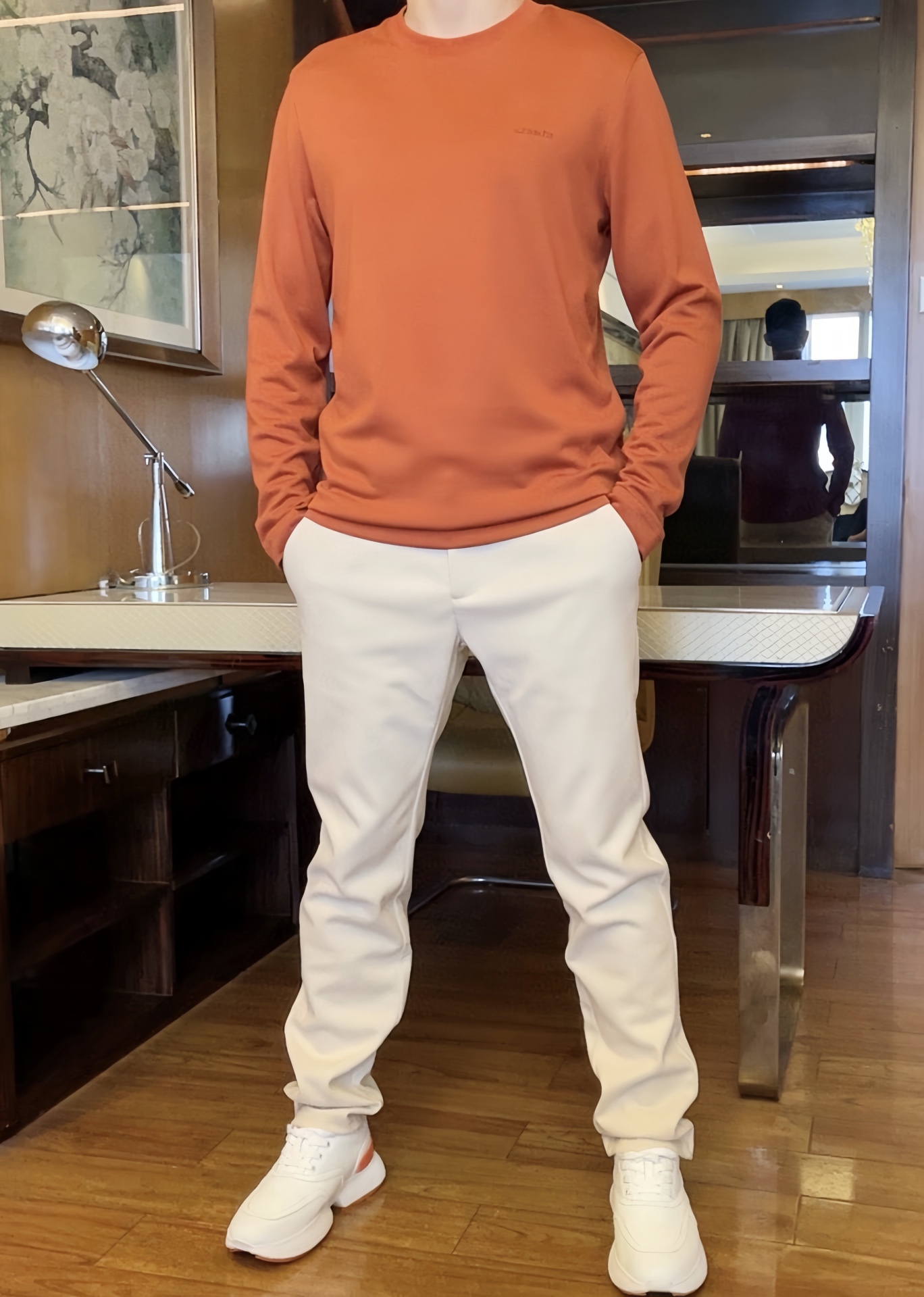 NO:598586,Ermenegildo Zegna-2025's latest popular casual trousers are shipped to European and American counters simultaneously!  Selected Italian imported fine cotton fabrics with straight slim design, the brand webbing on the back pocket shows your taste. You are definitely worth it. Size 29-38 (model 180/140 wears 32, comes with Hong Kong Lane Crawford gift box packaging),,zegna,alexander wang19860909杰尼亚-2025专柜最新爆款休闲西裤出货 欧美专柜同步发售！精选意大利进口精棉面料搭配直筒修身设计,后袋的品牌织带彰显品味 您绝对值得拥有.码数29-38（模特180/140穿32,配香港连卡佛礼盒包装）,,zegna,alexander wang,Men's clothing