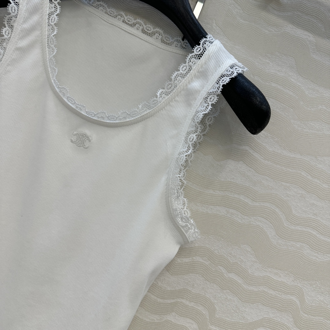 爆单推荐❤️原单品质，CE26早春新品，气质蕾丝花边小背心，，时髦精必备单品解锁所有穿搭！定位刺绣凯旋门
