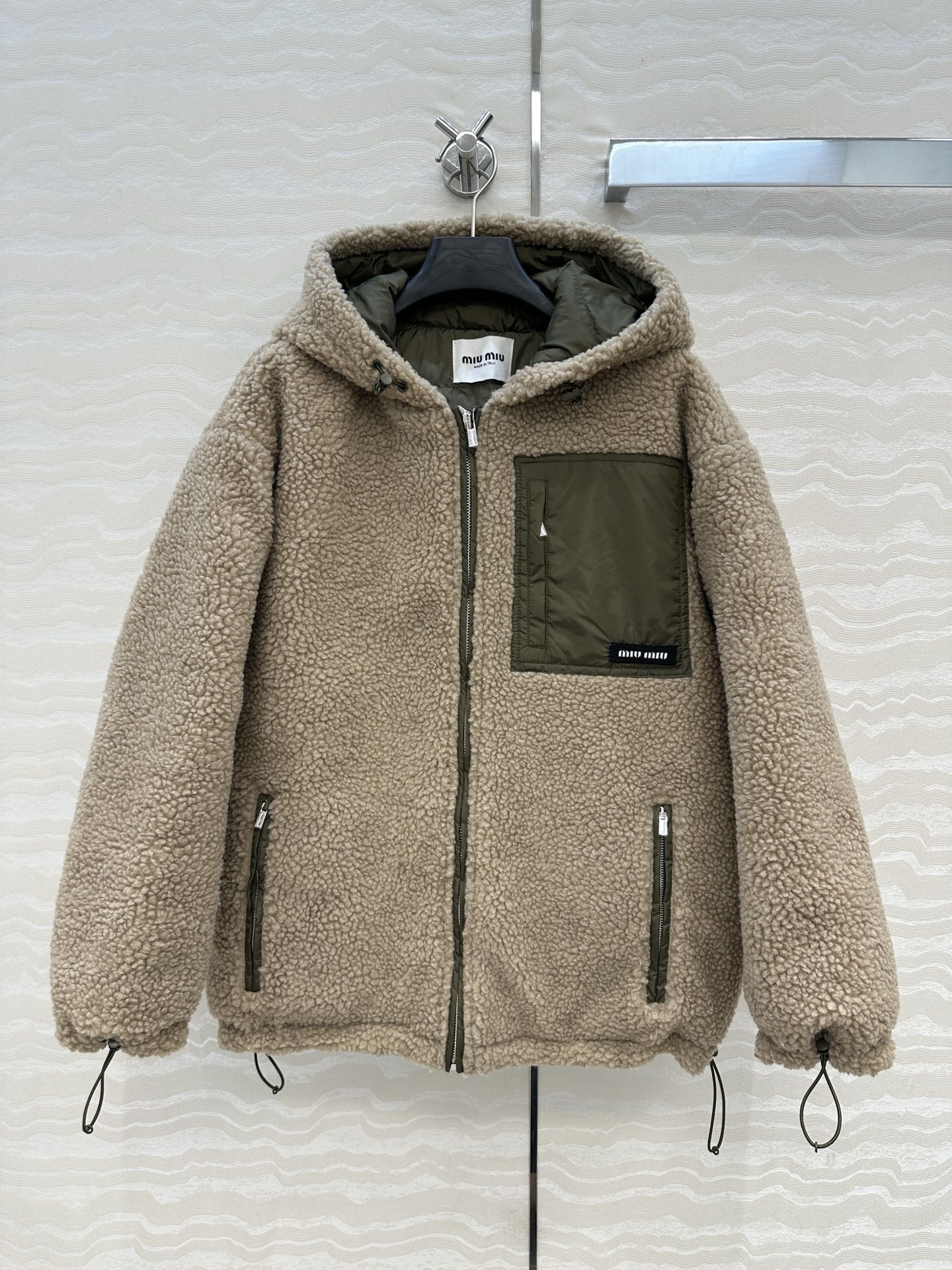 爆单推荐❤️原单品质miu色少女穿搭！泰迪熊🧸连帽棉服外套！可可爱爱的羊羔绒🐑连帽拉链拼接记忆丝夹棉内胆