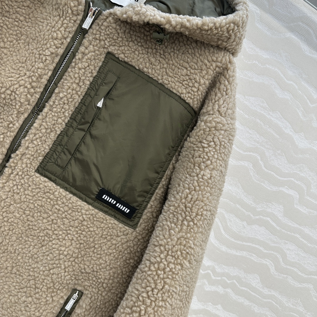 爆单推荐❤️原单品质miu色少女穿搭！泰迪熊🧸连帽棉服外套！可可爱爱的羊羔绒🐑连帽拉链拼接记忆丝夹棉内胆