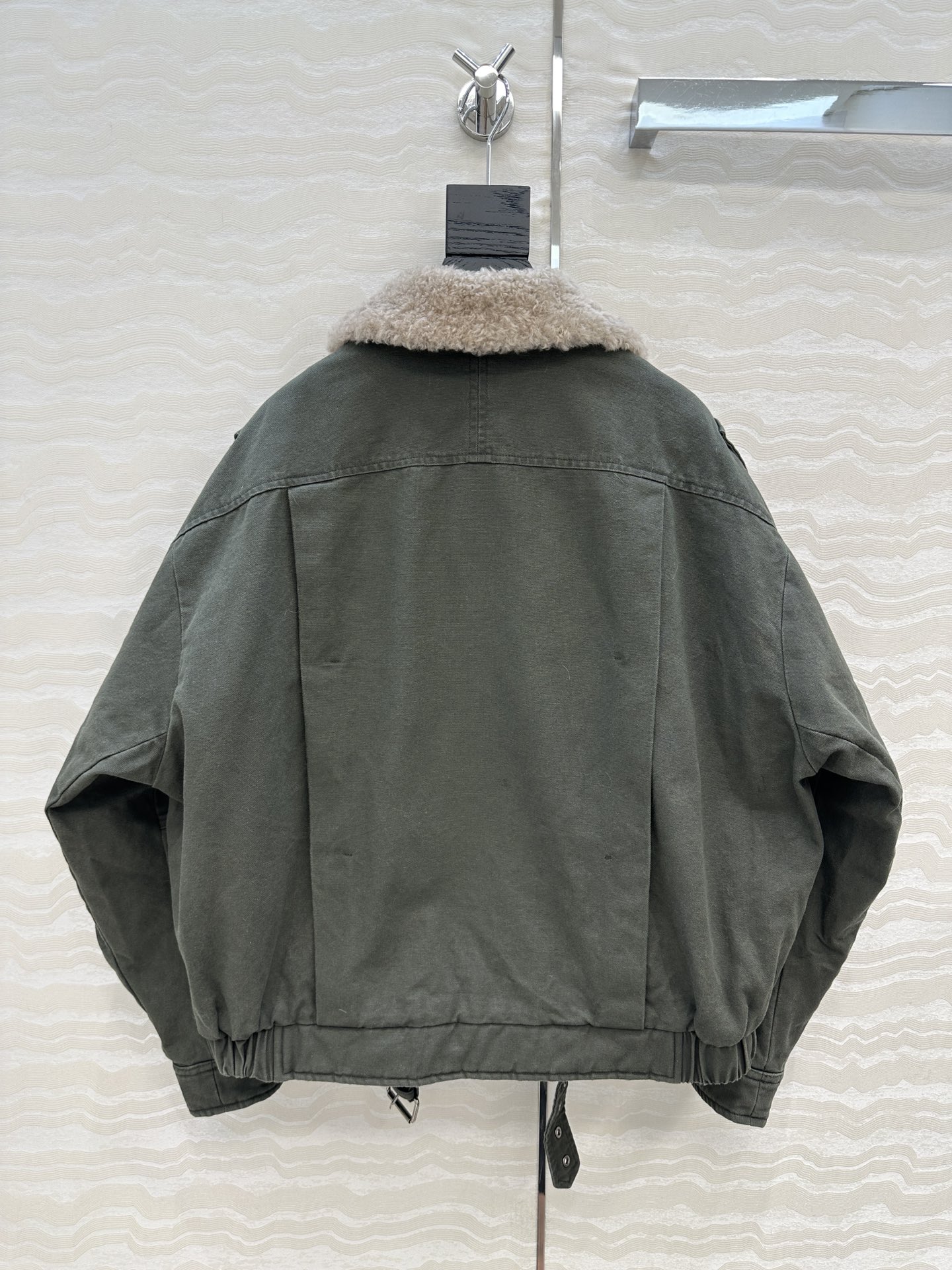 高端原单品质❤️slP🆕冲锋夹克羽绒服外套，时髦精穿搭保暖神器！进口西班牙🇪🇸小羊羔🐑皮毛一体毛领可拆卸