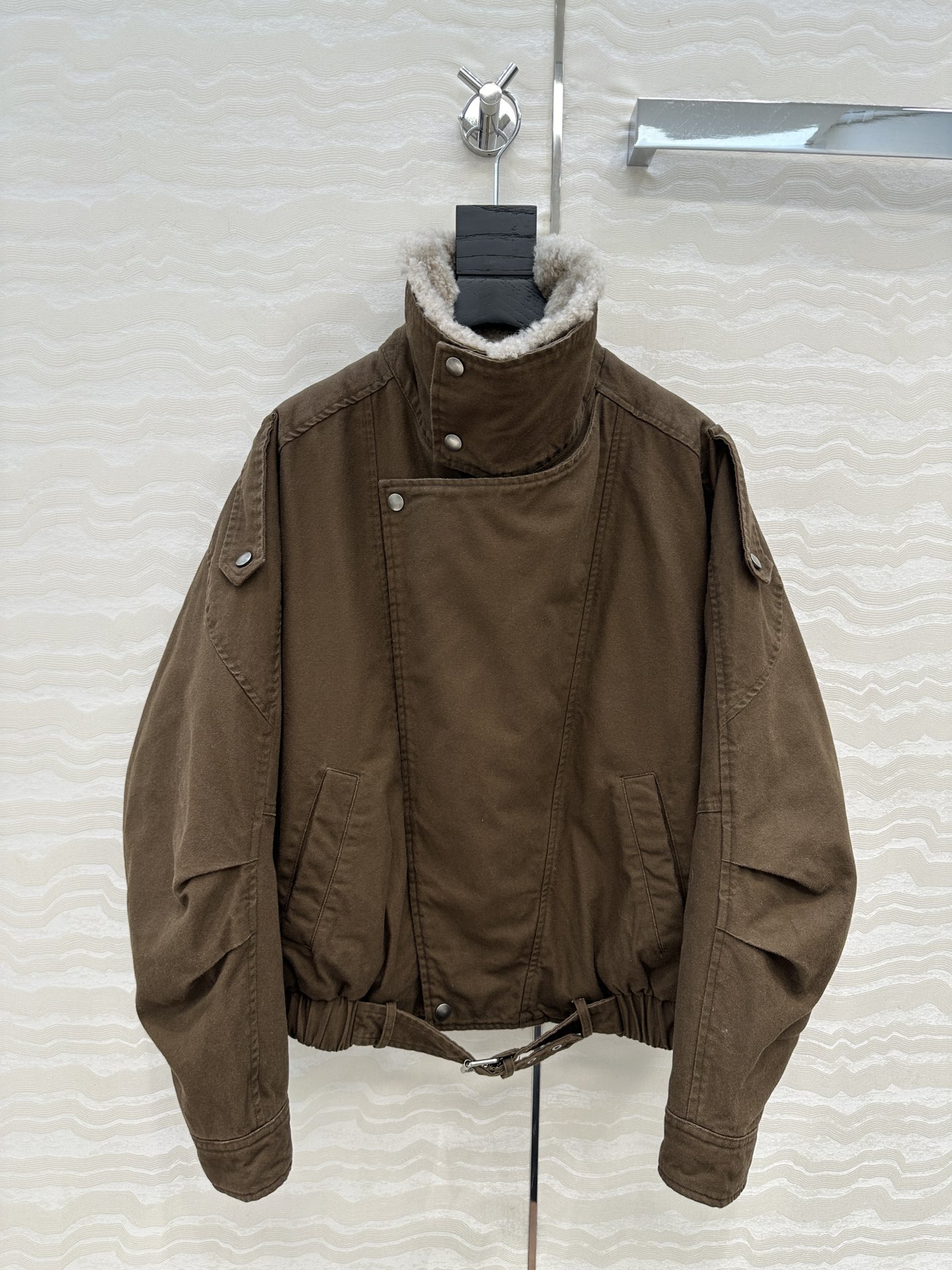 高端原单品质❤️slP🆕冲锋夹克羽绒服外套，时髦精穿搭保暖神器！进口西班牙🇪🇸小羊羔🐑皮毛一体毛领可拆卸