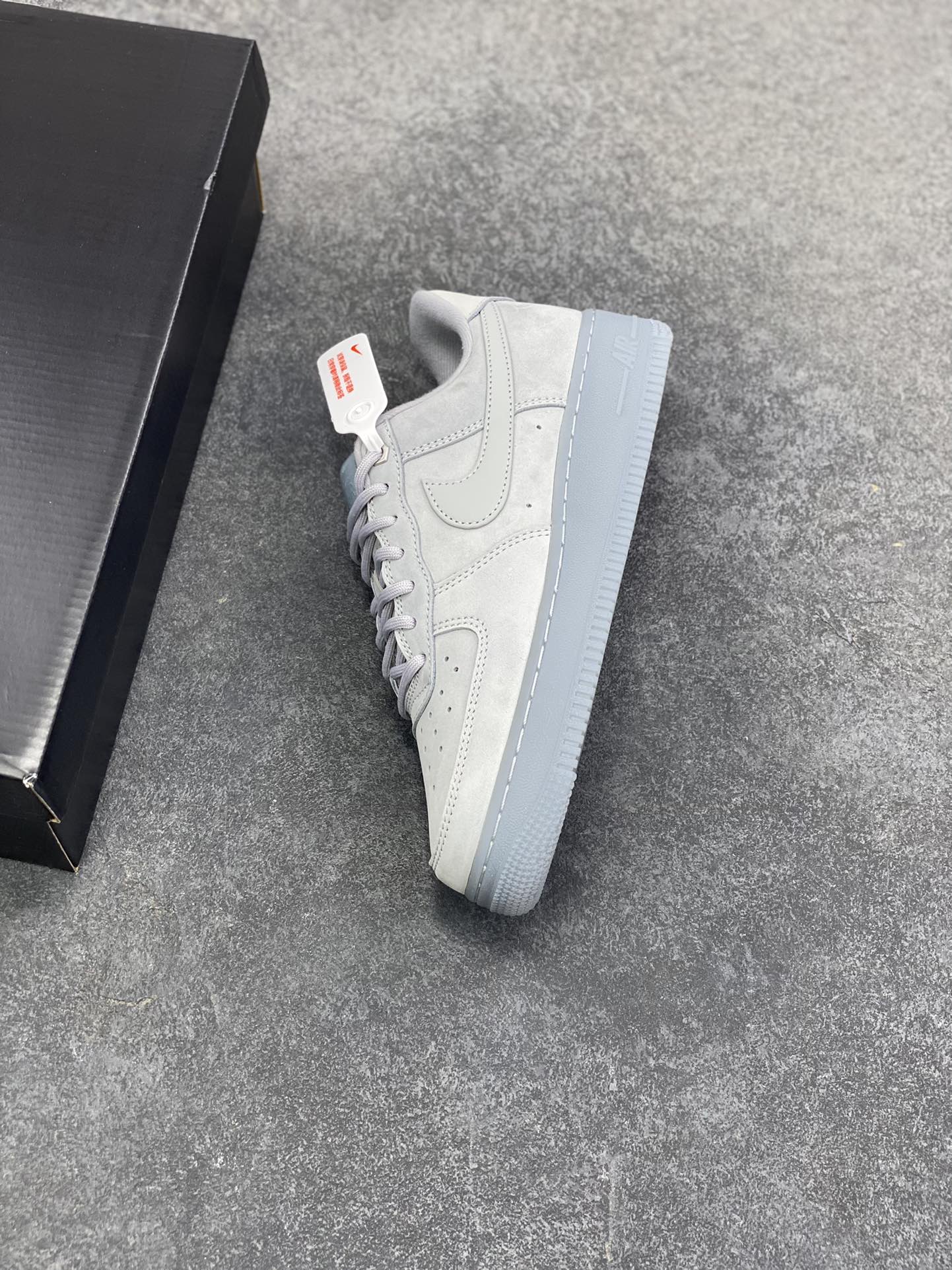 图片[7]-HY版本💯 Nike Air Force 1 Low 灰水晶底 空军一号低帮运动休闲板鞋 原楦头原纸板 打造纯正空军版型 专注外贸渠道 全掌内置蜂窝气垫 原盒配件 原厂中底钢印、拉帮完美 货号：CJ9179-002 尺码：36 36.5 37.5 38 38.5 39 40 40.5 41 42 42.5 43 44 44.5 45 46-选品中心