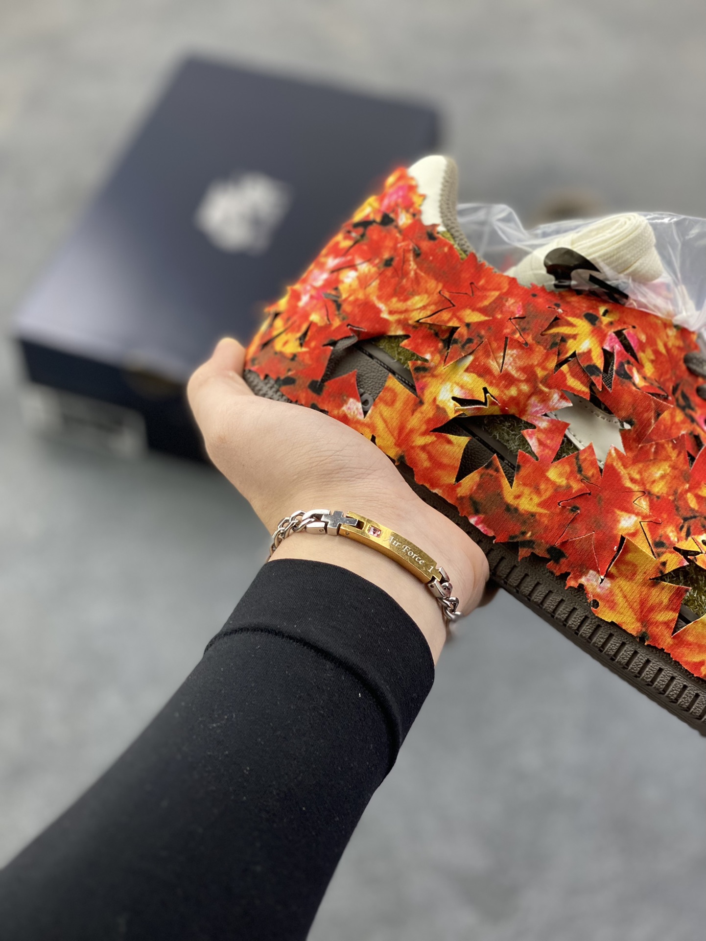 图片[6]-Nike Air Force 1 Low 枫叶 空军一号低帮运动休闲板鞋 原楦头原纸板 打造纯正空军版型#专注外贸渠道 全掌内置蜂窝气垫 #原盒配件 原厂中底钢印、拉帮完美 货号：IM8062-368 尺码：36 36.5 37.5 38 38.5 39 40 40.5 41 42 42.5 43 44 44.5 45-选品中心