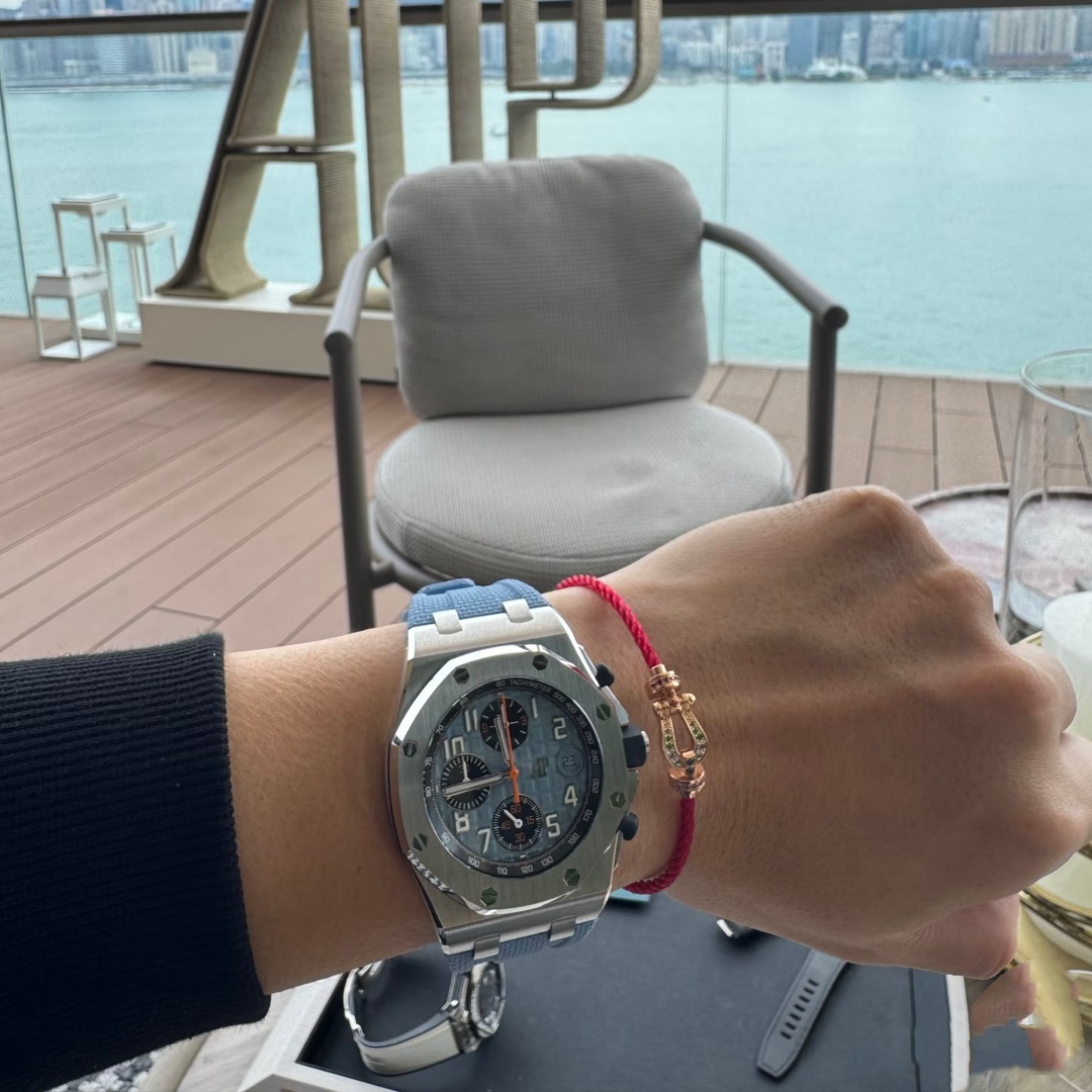 💥新品发布❤火爆🎉钢丝费雷德 Fred斐登满钻、半钻、无钻马蹄扣中性款高品质黑色钢丝绳手链手镯！本命绳👉🏻大牌 时尚 精致💠FORCE 系列手链⭐高端定制～亚金微电镀18k金工艺 精工马蹄扣头手镯！上手效果非常百搭💍 网红达人 时尚一族必备单品 玫瑰金、黄金、银色扣头😘男女情侣款两个码数：17/19cm