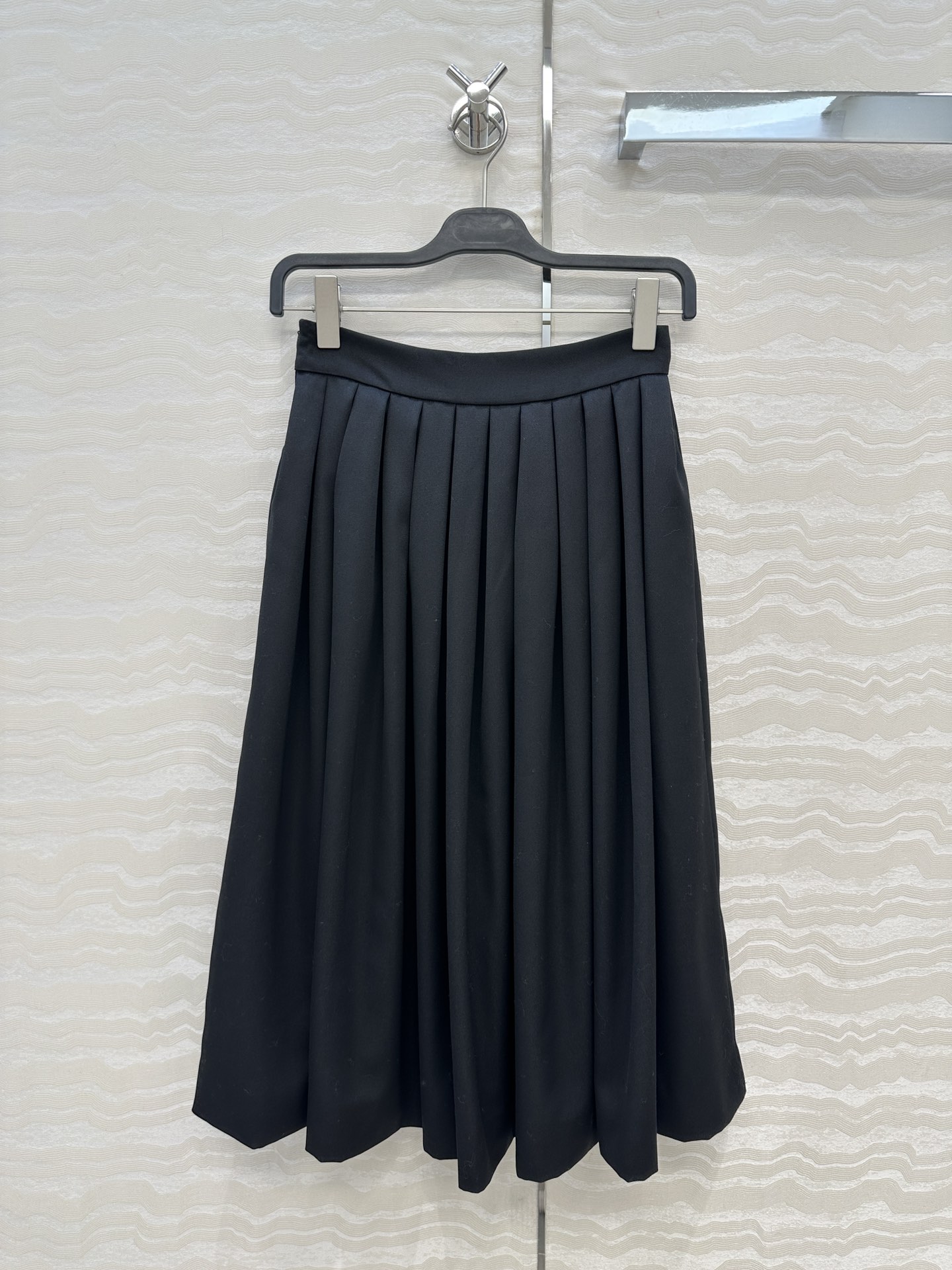 高端原单品质❤️Row风长期主义～复古宫廷风褶位长半裙！进口斜纹精纺羊毛面料质感挺阔细腻，法式气质名媛白