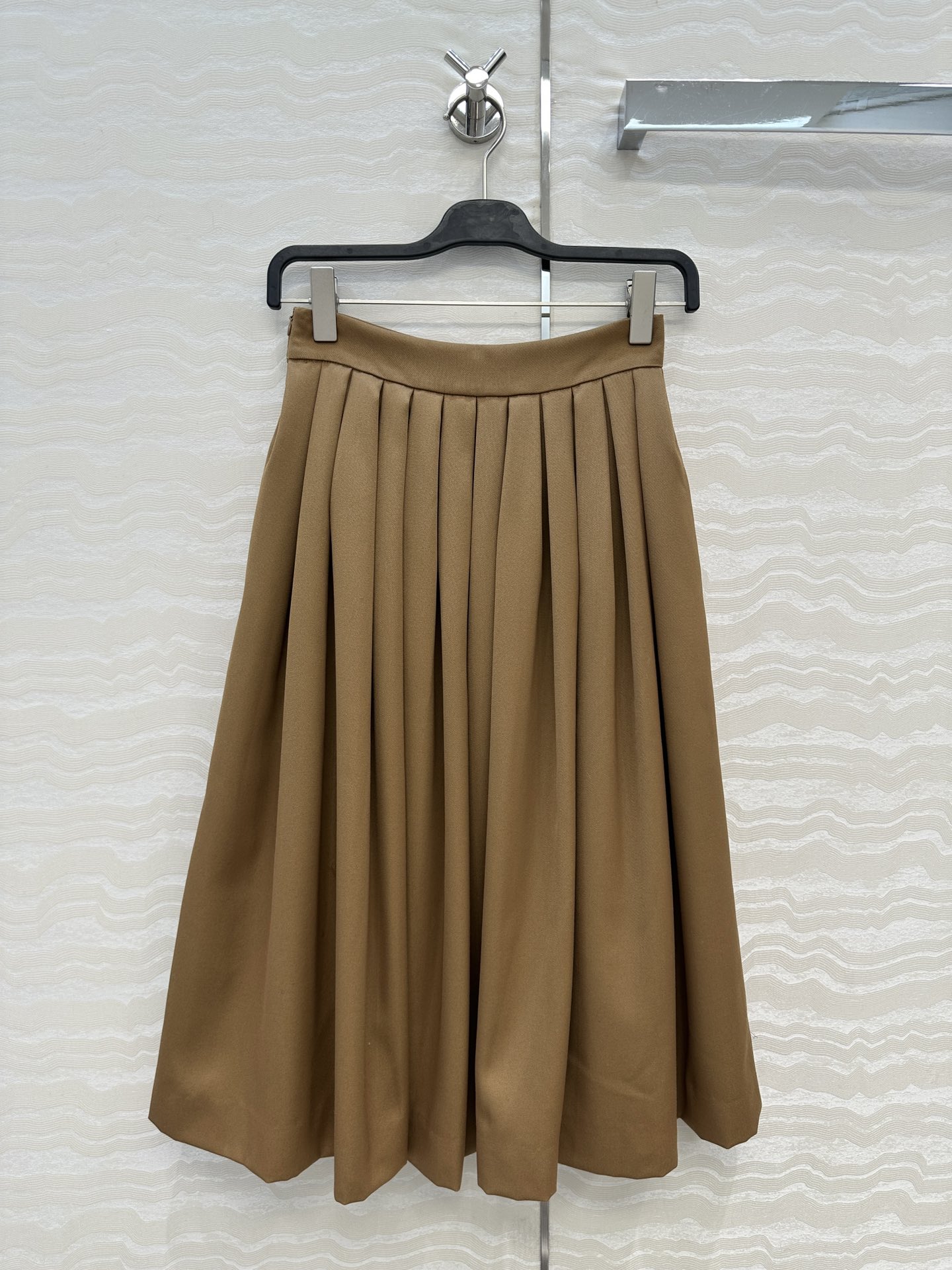 高端原单品质❤️Row风长期主义～复古宫廷风褶位长半裙！进口斜纹精纺羊毛面料质感挺阔细腻，法式气质名媛白