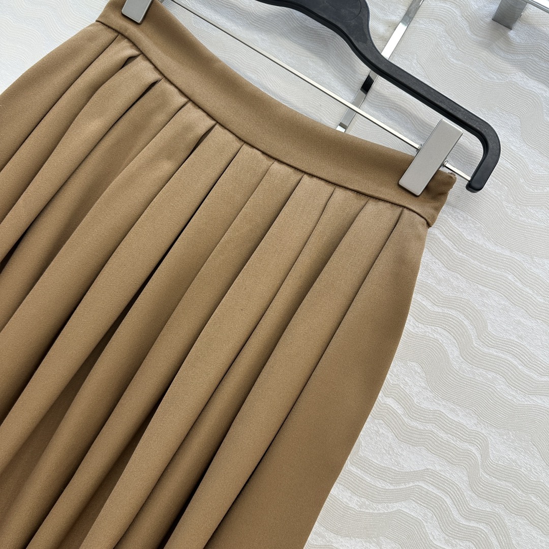 高端原单品质❤️Row风长期主义～复古宫廷风褶位长半裙！进口斜纹精纺羊毛面料质感挺阔细腻，法式气质名媛白