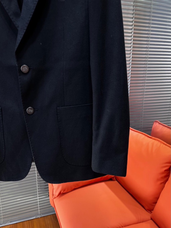 Brunello Cucinelli BC2024新款西服西装单西，高端版本！定制羊毛混纺面料 透气舒适