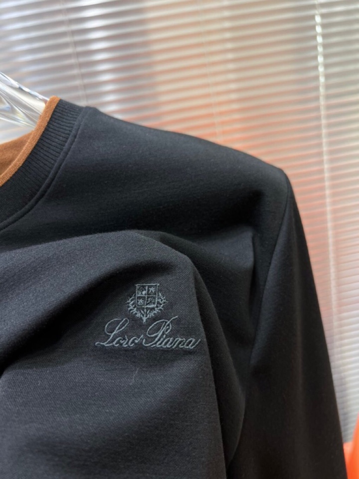 Loro Piana 诺悠翩雅 2025ss 秋冬新品男士羊毛长袖T恤针织圆领衫，高奢内敛低调，轻松驾驭