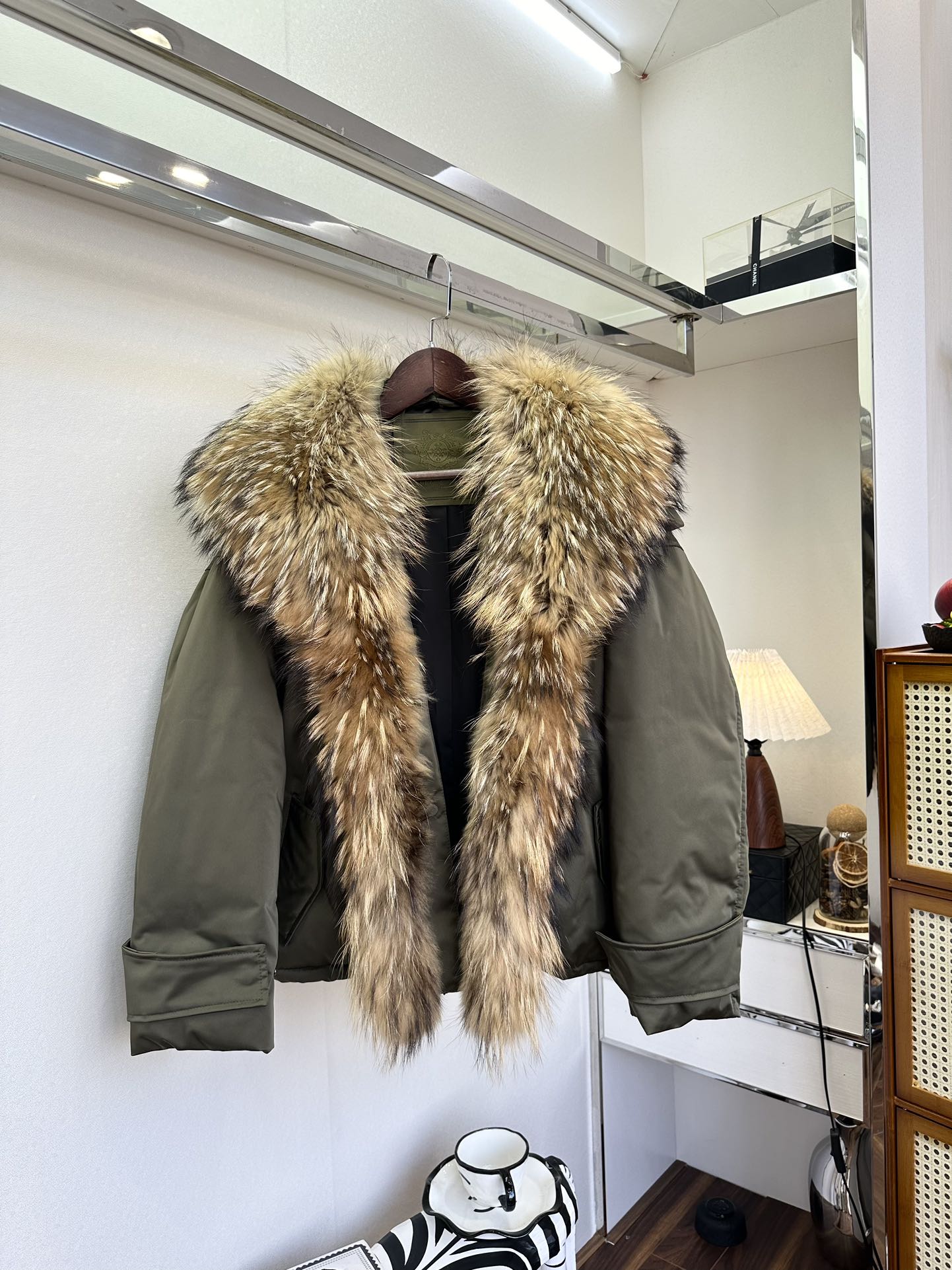 Luxury Fox Fur Collar Parka with 90% Goose Down Filling – Winter Essential