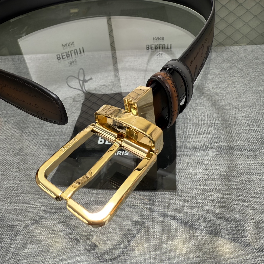 配原包装3.5宽Berluti 布鲁提 新款上新🆕 最新款男士腰带，高端质感感受，顶级擦色小牛皮质感极好