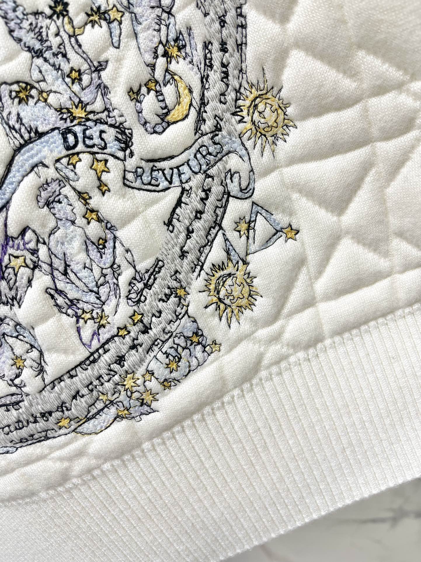 Dior Diamond Quilted Double Knit Baseball Vest - Stylish & Warm 8 i1763099558 5280 6