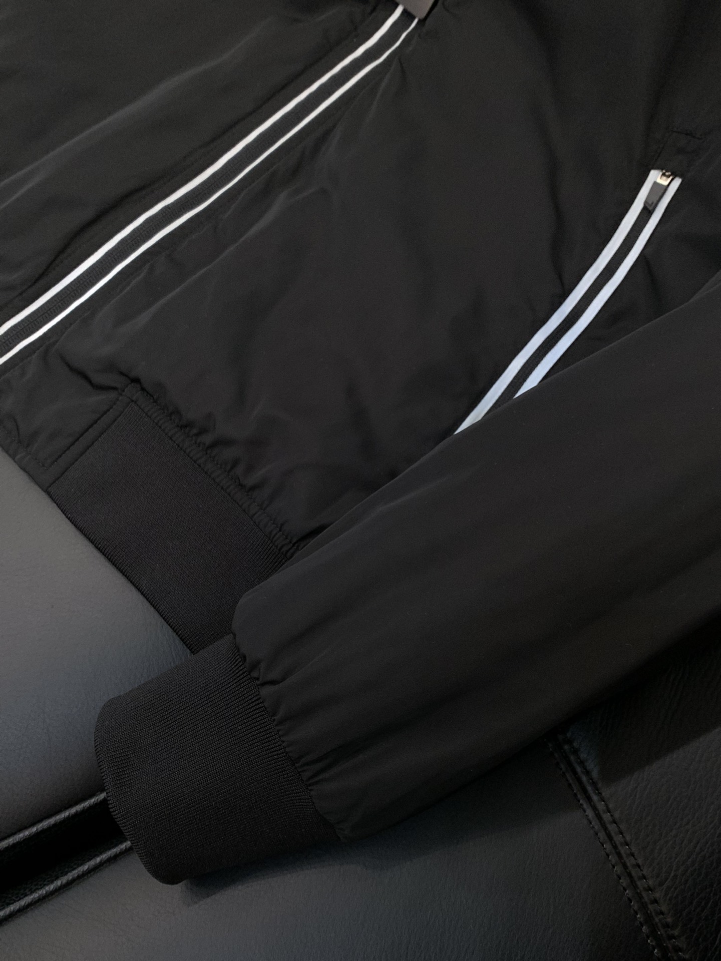 ，阿玛尼薄棉立领拉链夹克材质 面料 聚酯纤维 里料 棉尺S-2XL S M L XL XXL胸围112 