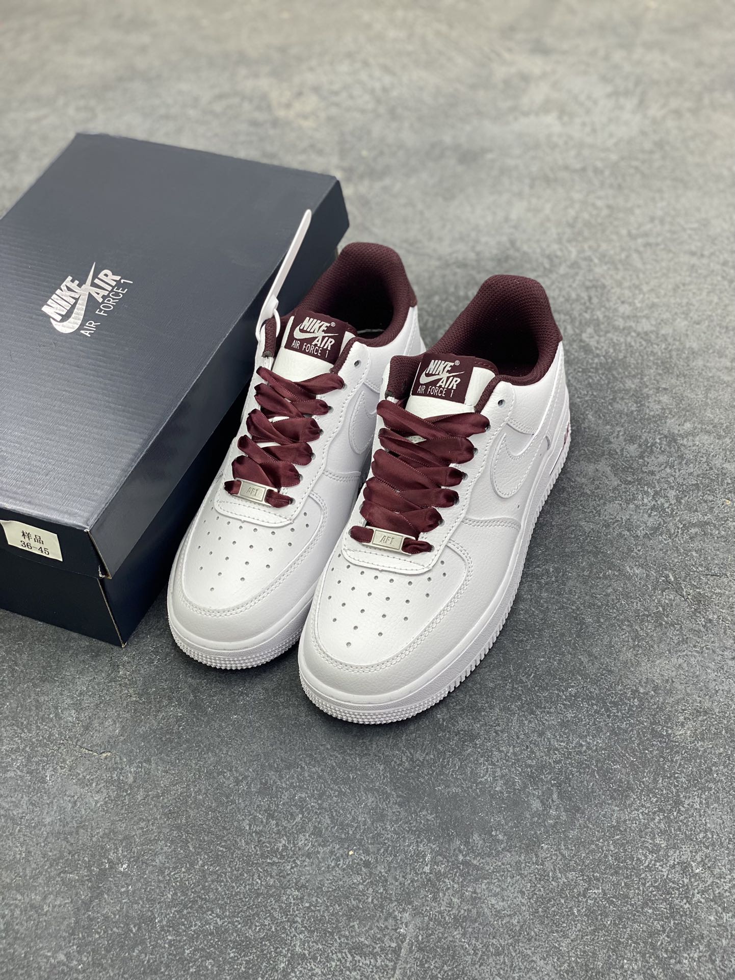 图片[8]-Nike Air Force 1 Low 白深棕 原楦头原纸板 打造纯正空军版型 专注外贸渠道 全掌内置蜂窝气垫 原盒配件 原厂中底钢印、拉帮完美 货号：HV4403-600 尺码：35.5 36 36.5 37.5 38 38.5 39 40-选品中心