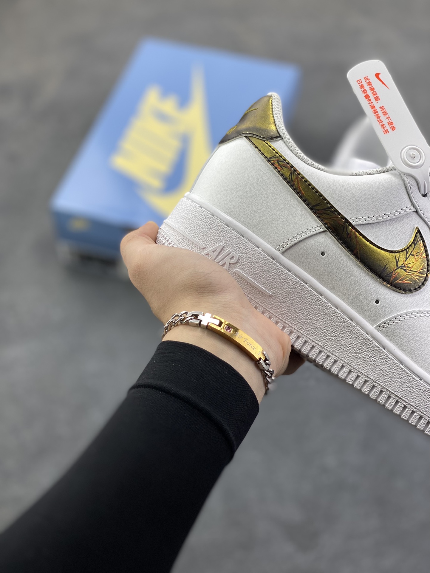图片[6]-Nike Air Force 1 Low’07 白金裂纹 空军一号低帮休闲板鞋 定制皮料 原厂3D打印 定制鞋盒 原楦原纸板 纯正空军版型 内置全掌气垫 货号：ZH0316-147 尺码：36 36.5 37.5 38 38.5 39 40 40.5 41 42 42.5 43 44 44.5 45-选品中心