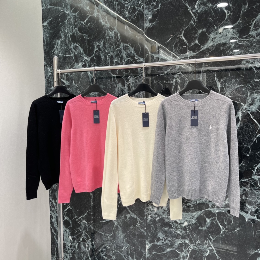 拉夫 25秋冬新款 圆领套头毛衣 左胸经典小马刺绣 品牌感满满 宽松版型，适合多种身材。粉色温柔复古 随