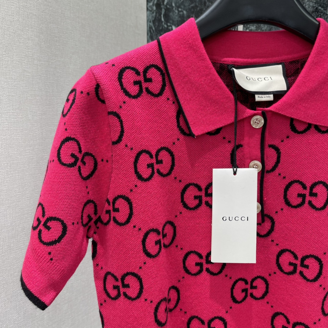 G家 25秋冬新款 提花翻领针织短袖 经典双G提花➕撞色设计，复古优雅，时尚感满满!圆领简约百搭，短袖剪