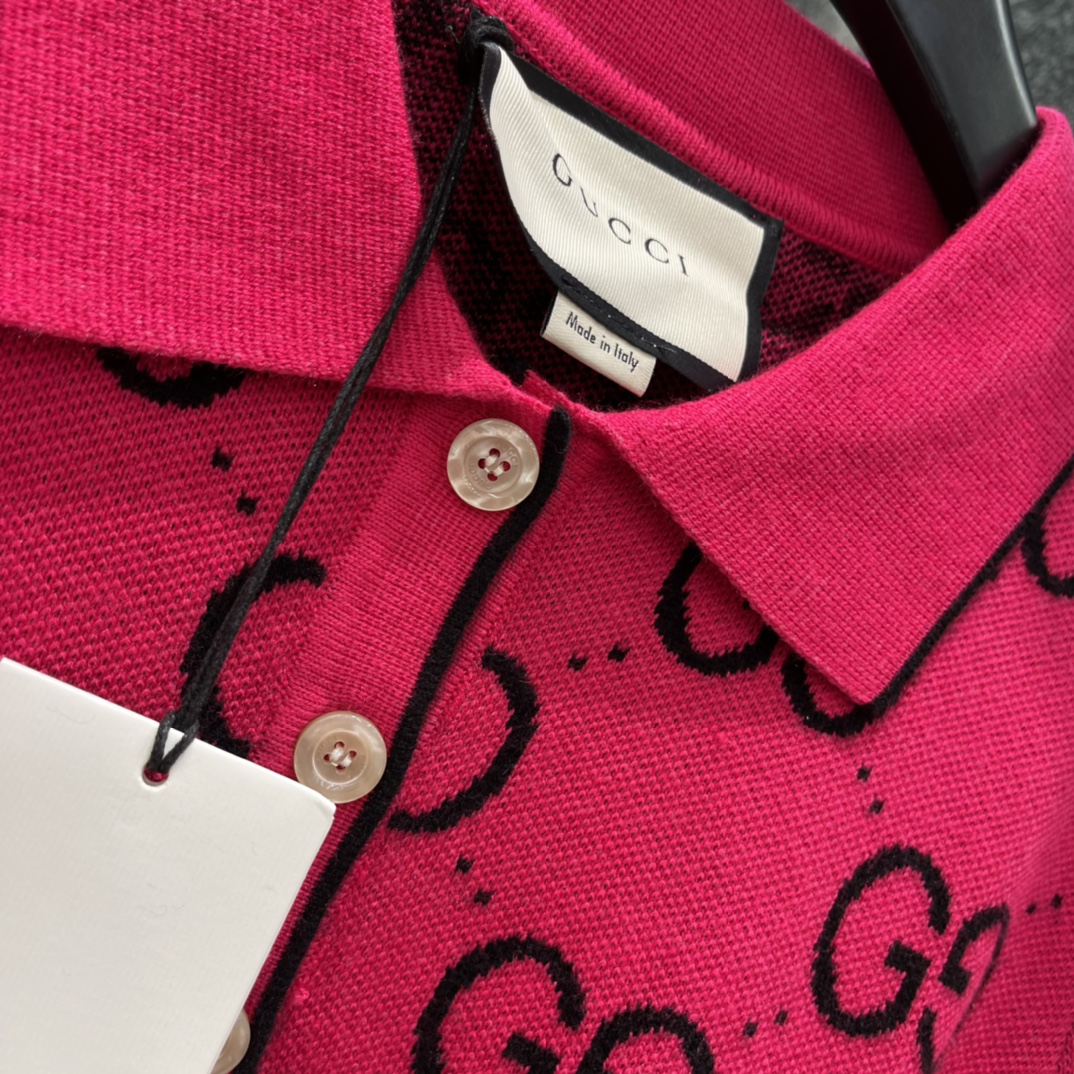 G家 25秋冬新款 提花翻领针织短袖 经典双G提花➕撞色设计，复古优雅，时尚感满满!圆领简约百搭，短袖剪