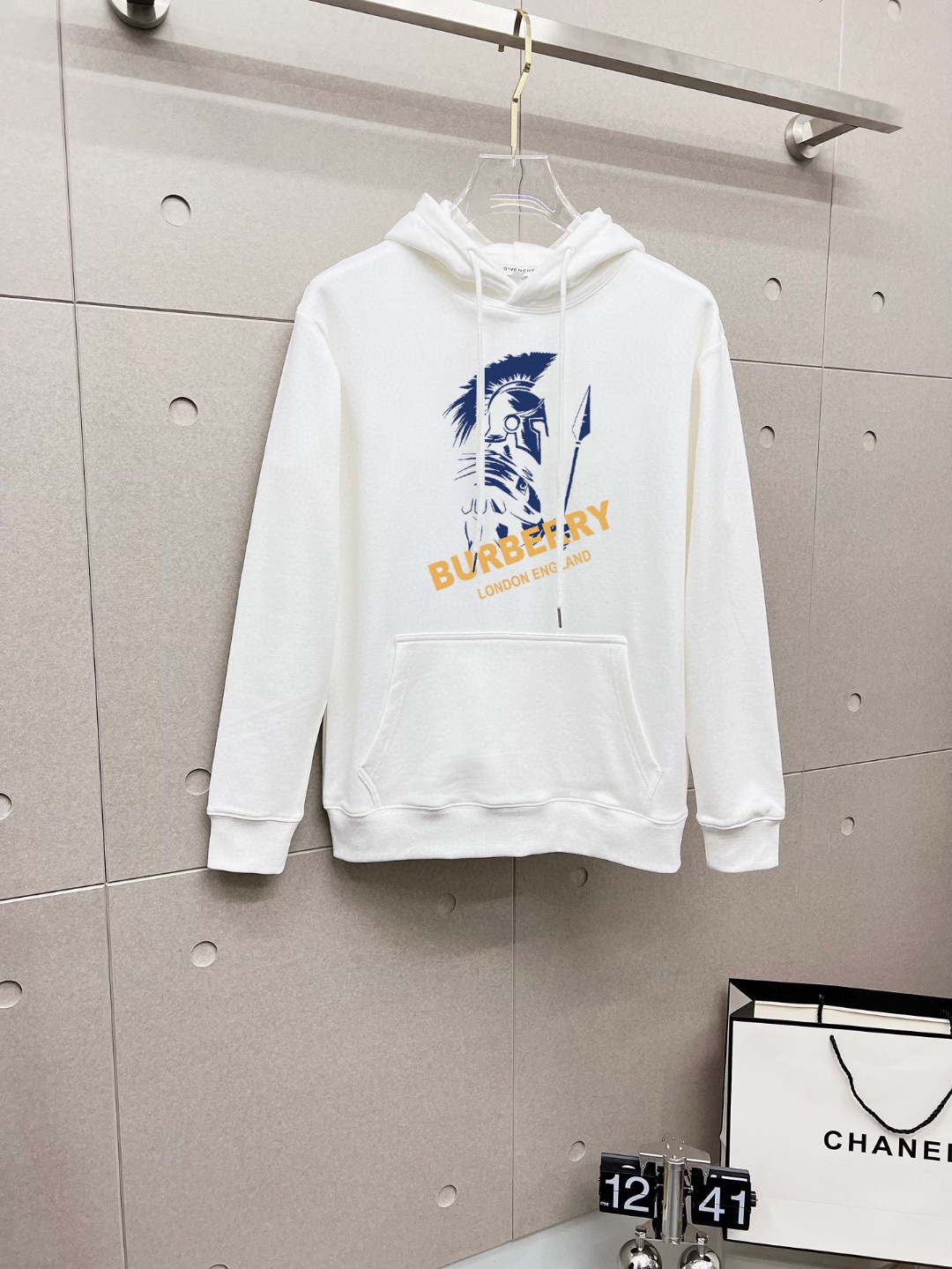Burberry 2025SS White Graphic Print Hoodie Sweatshirt, Comfortable Fit