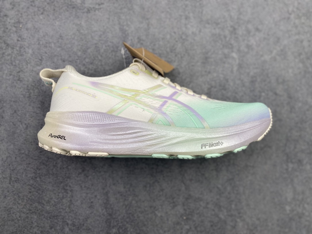 平台 【ASI】Asics GEL-NIMBUS 32 复古单品 ASICS(亚瑟士) 是日本实业家鬼冢喜八郎创立的跑鞋运动品牌,名宇想法源自著名的拉丁谚语“AnimaSana In Corpore Sano”,意为“健全的精神寓于强健的体魄”.正如其名字的含义,ASICS亚瑟士一直坚信保持身体的健康与活力是打造健康快乐的生活方式的最佳途径.亚瑟士的跑鞋、篮球鞋等系列集专业与美貌于一身,拥有极高的热度 货号:1011C096-200 a56