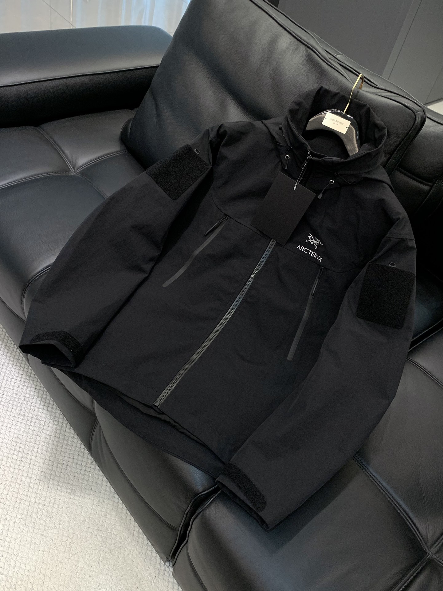 ，ARCTERYX 始祖鸟，2025秋冬AW新品，时尚休翻领外套，专柜同步有售，原单狠货，进口原版面料，