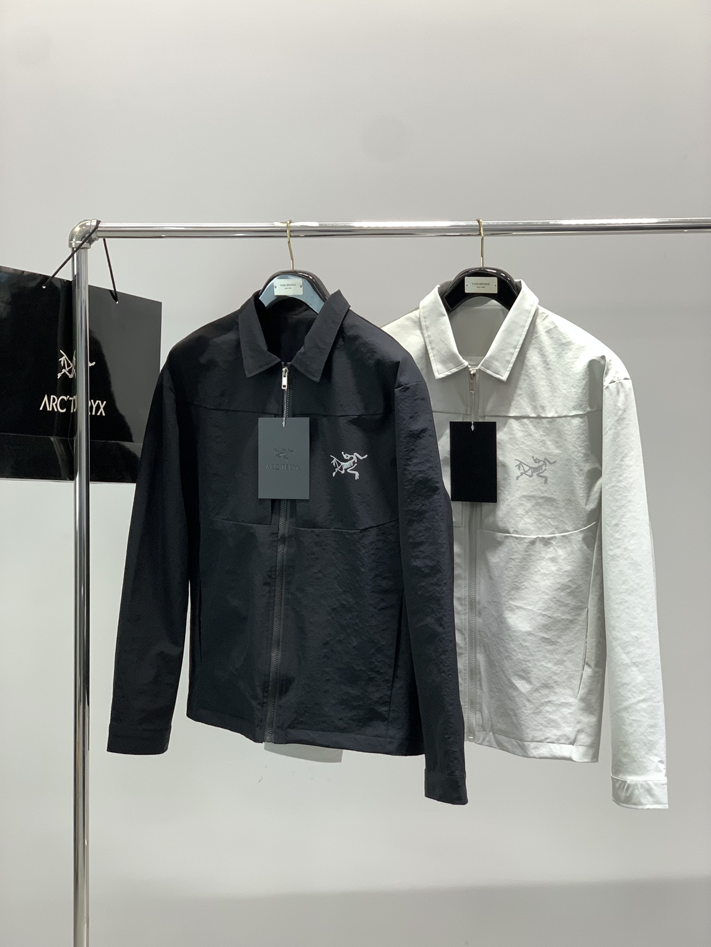 ，ARCTERYX 始祖鸟，2025秋季AW新品，时尚休翻领外套，专柜同步有售，原单狠货，进口原版面料，