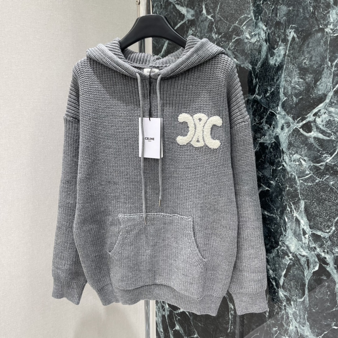 CE 25秋冬新款 刺绣标识针织帽衫 胸前与背后白色立体双C刺绣Logo辨识度满分 休闲感十足，宽松版型