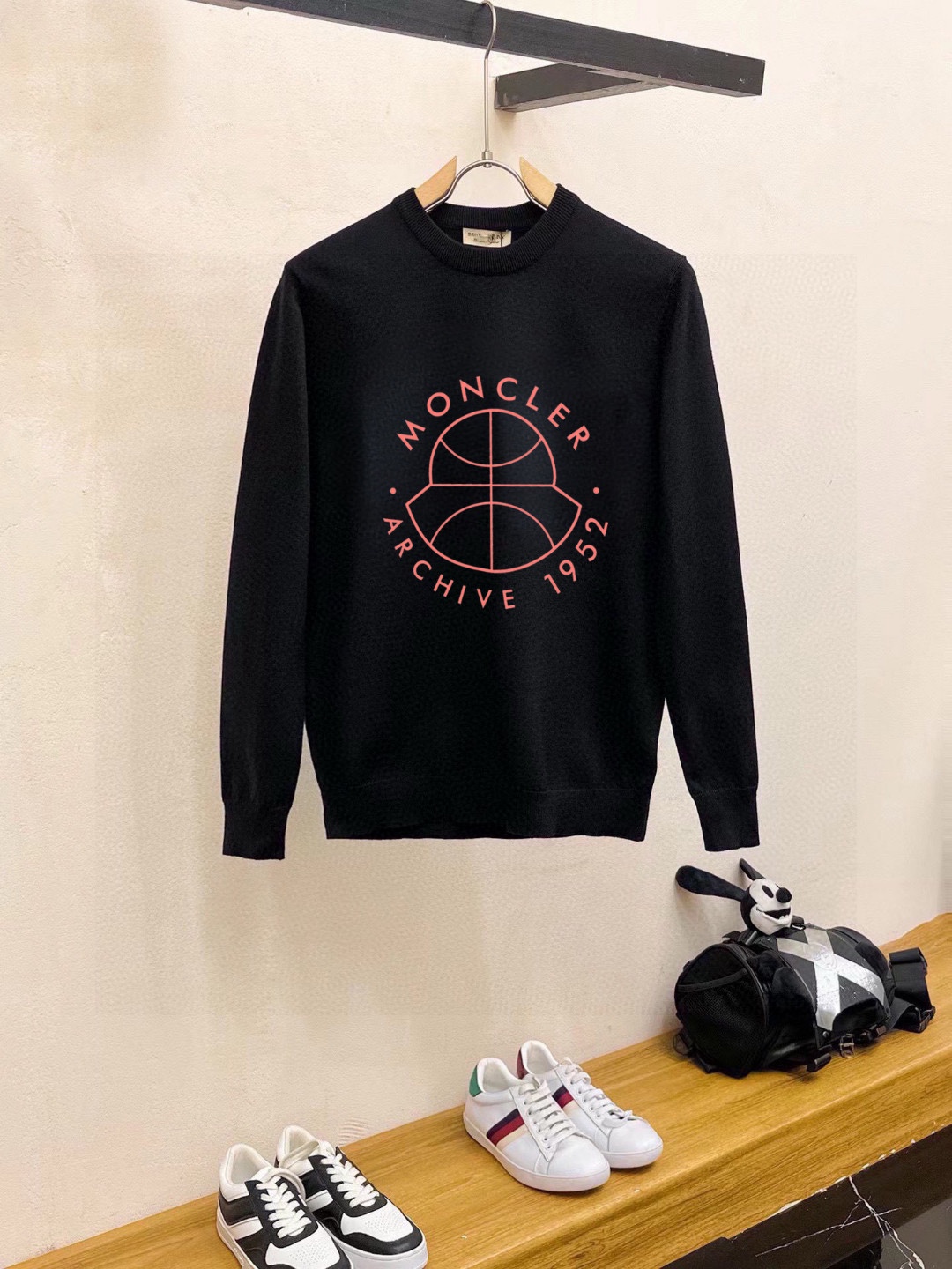 MONCLER Men's Classic Crew Neck Wool Blend Sweater - Slim Fit