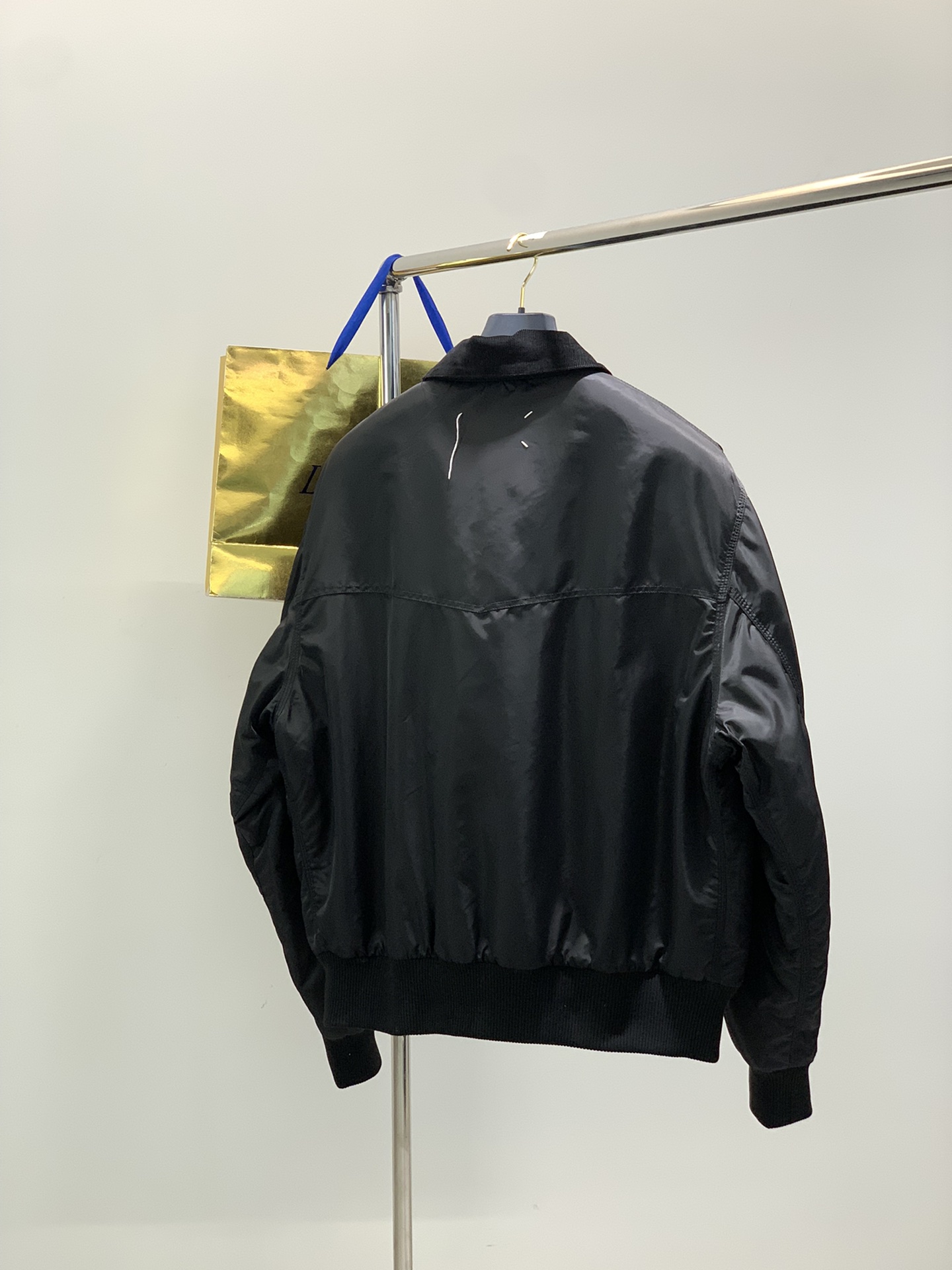 ，Maison Margiela 25FW 马吉拉四角缝线新款宽松夹克棉服外套原版2W购入 1:1深度还